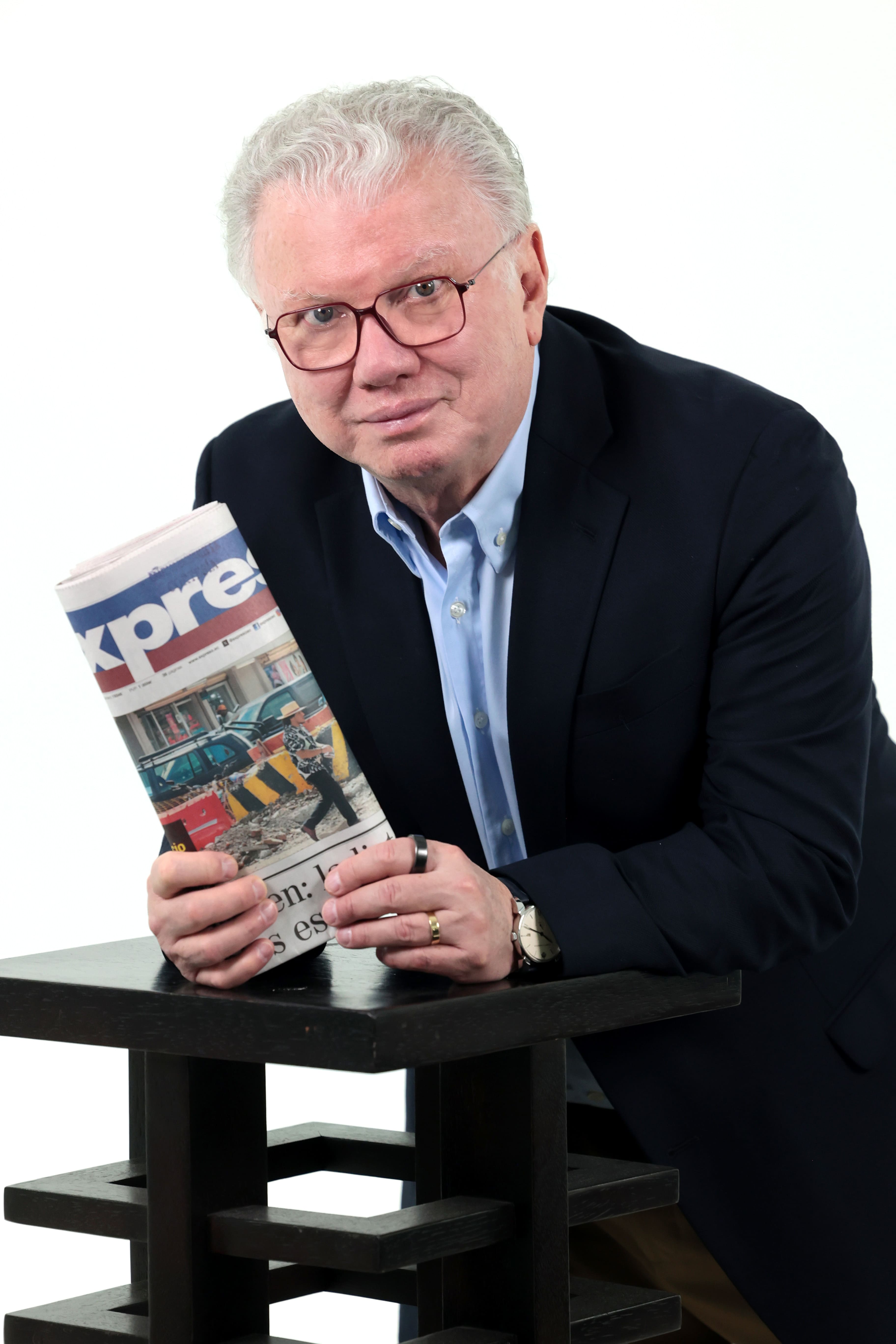 Dr. Galo Martinez